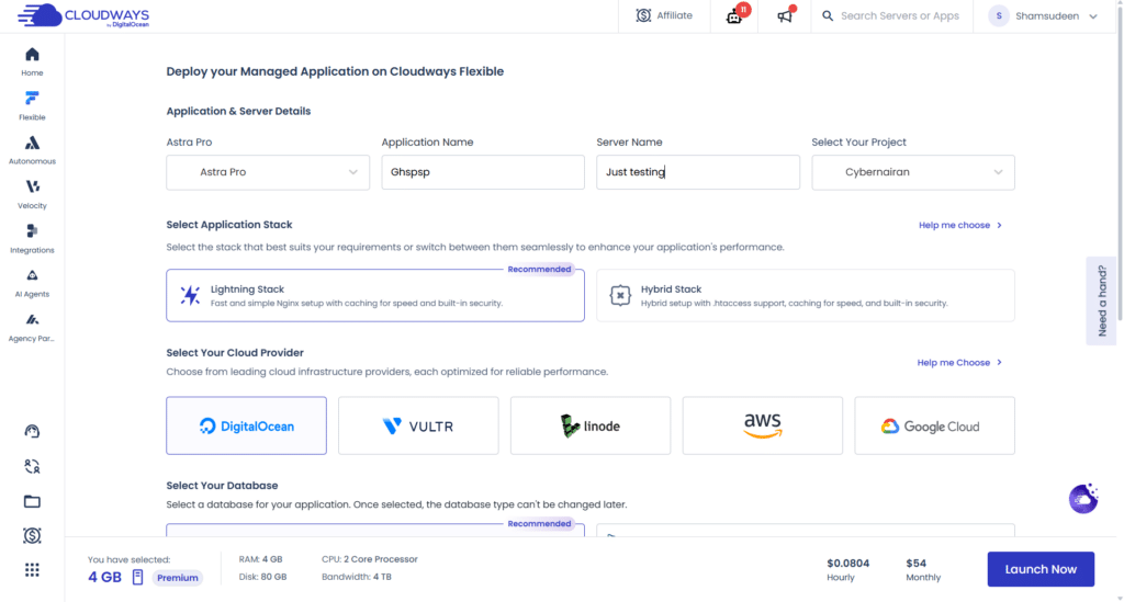 Cloudways 服务器部署仪表盘：配置应用详情、选择应用技术栈和云服务商的选项
