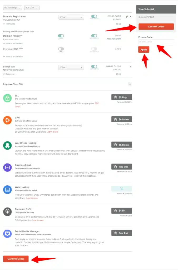 Namecheap 订单确认界面:显示域名注册、托管和隐私保护字段摘要及确认订单按钮